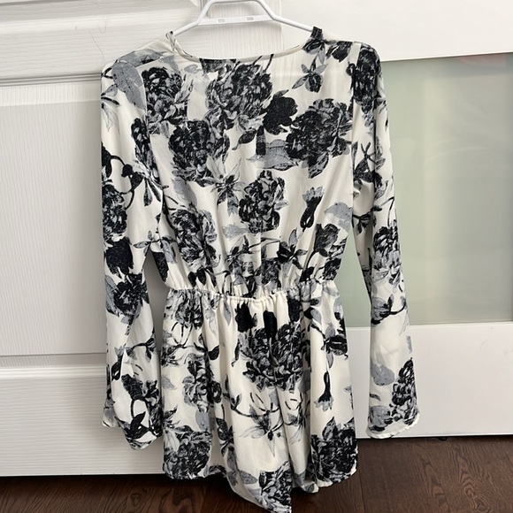 Women’s romper - Picture 2 of 4